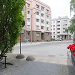 Cozy Stylish Studio Apartment With Free Parking By Centralapartments