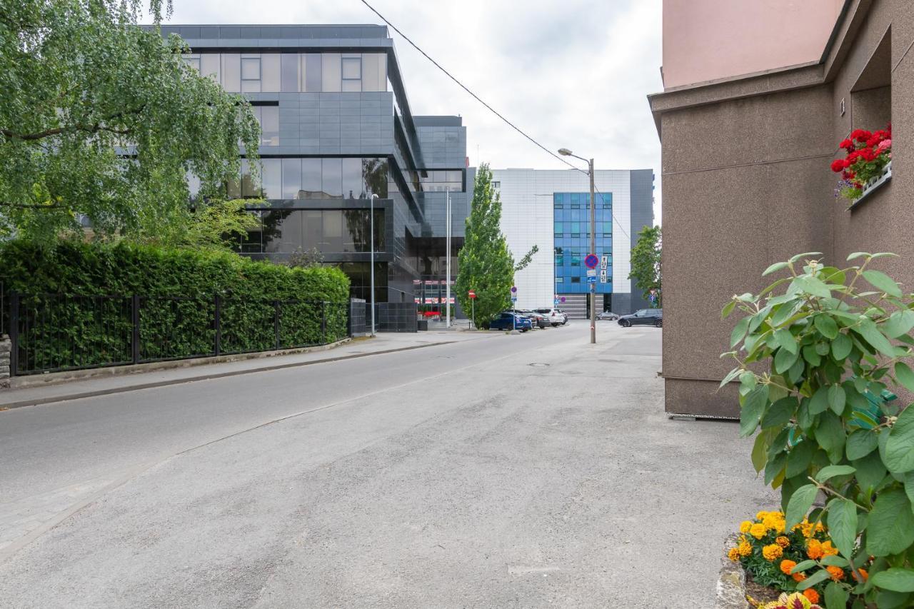 Cozy Stylish With Free Parking By Centralapartments